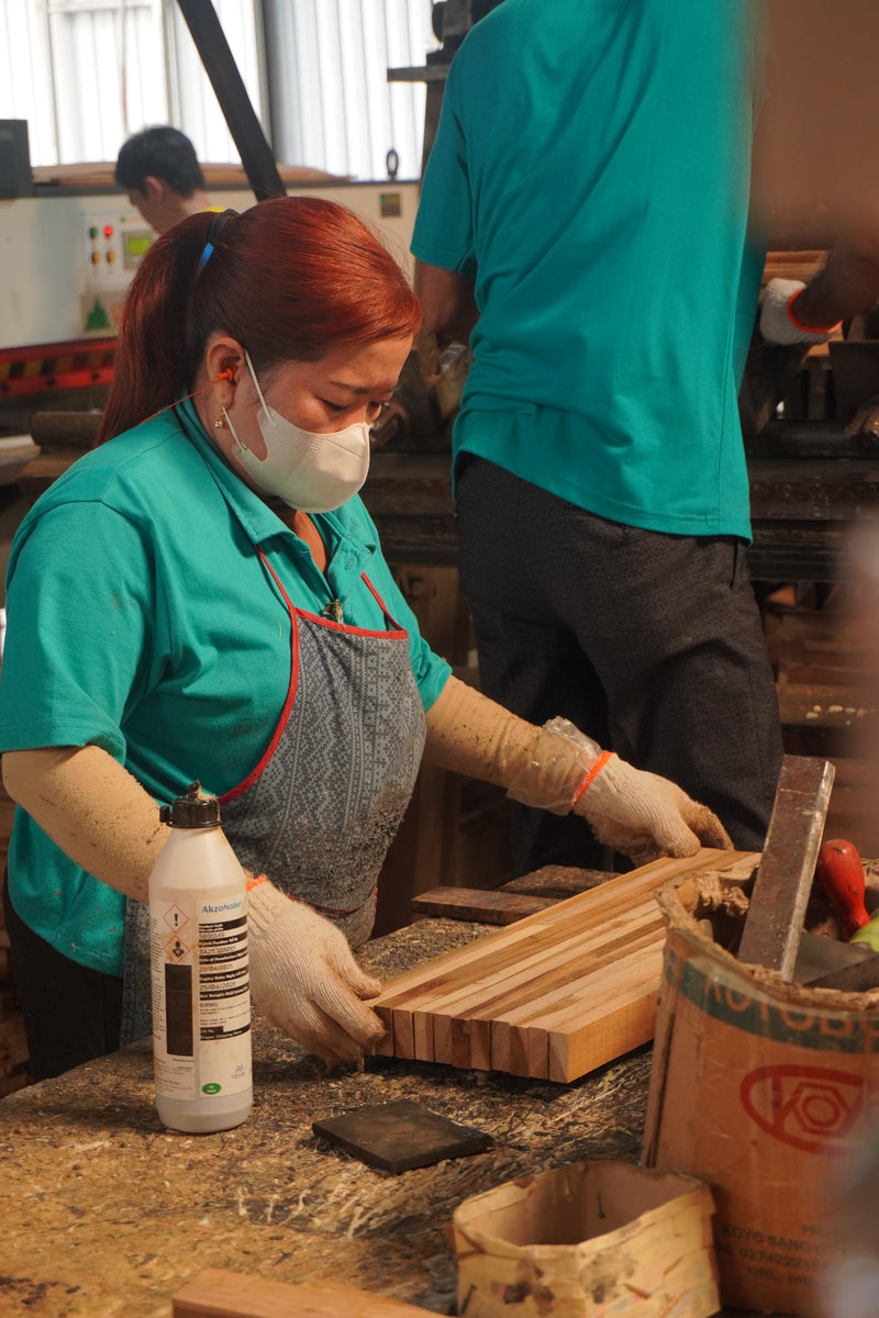 Gia Công Thủ Công